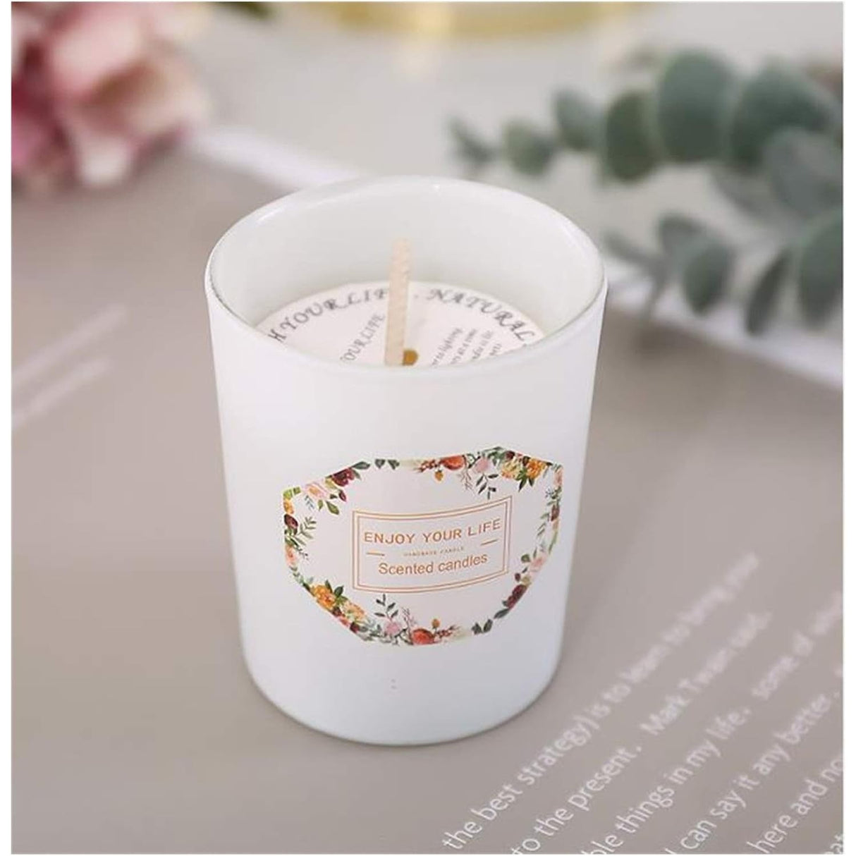 Lumanare Parfumata, Vivimall, Model Pahar Alb Mat, Aroma de Ceai Verde si Floare de Portocal, din Ceara de Soia, 6.2 x 5.2 cm, Alb - vivimall.ro