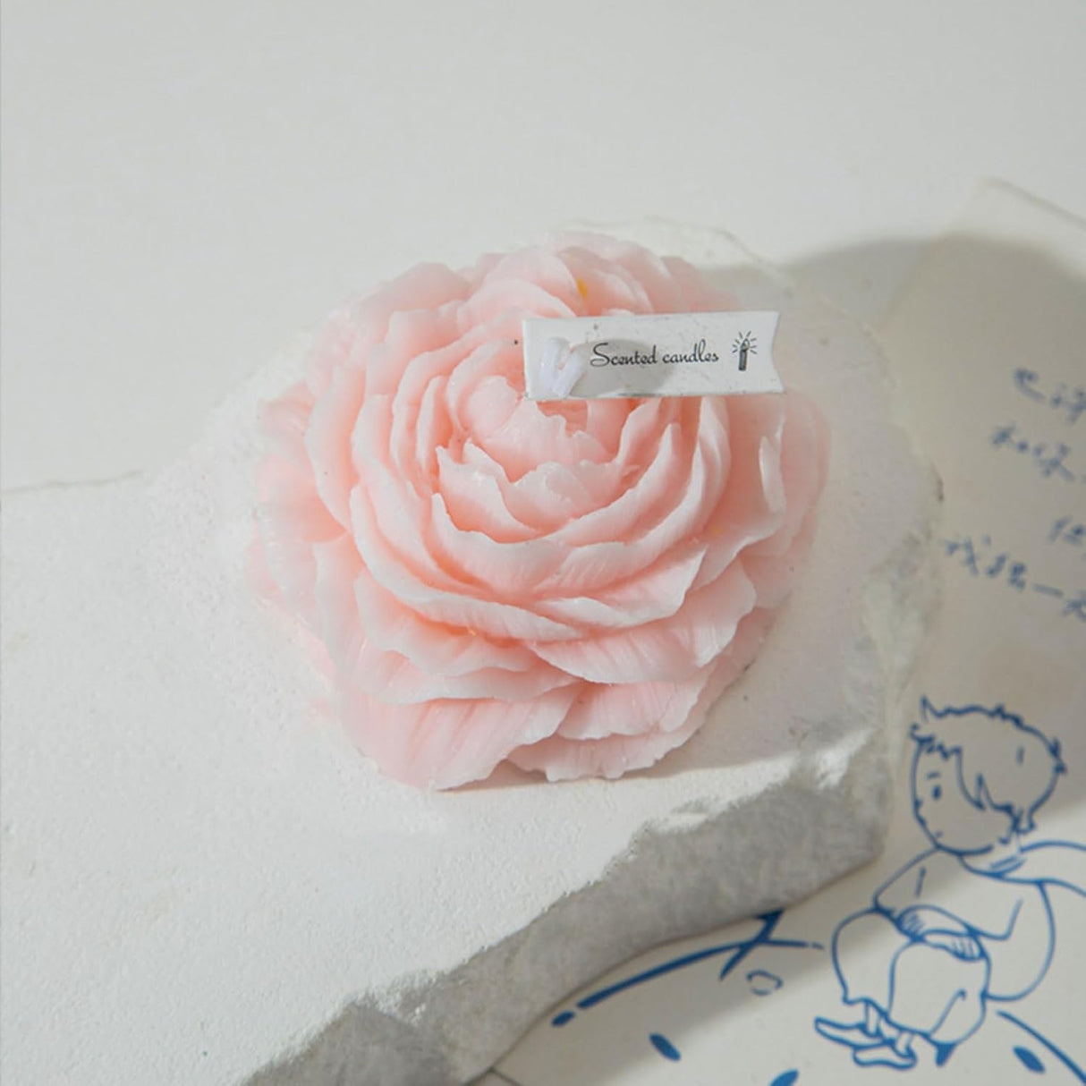 Lumanare Parfumata, Vivimall, Model Trandafir, Ardere 10h, 70 g, 7.5 x 3.5 cm, Parfum de Piersica, Roz Pal - vivimall.ro