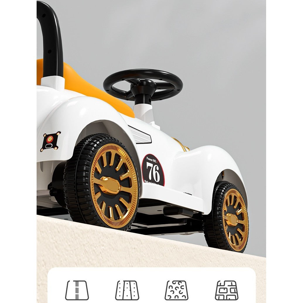 Masinuta Electrica Vivimall, Model de Epoca, cu Acumulator, Sistem Anti-Rasturnare, Sistem de Lumini si Sunet, 1-5 Ani, 75 x 36 x 45 cm, Alb, Resigilat - vivimall.ro