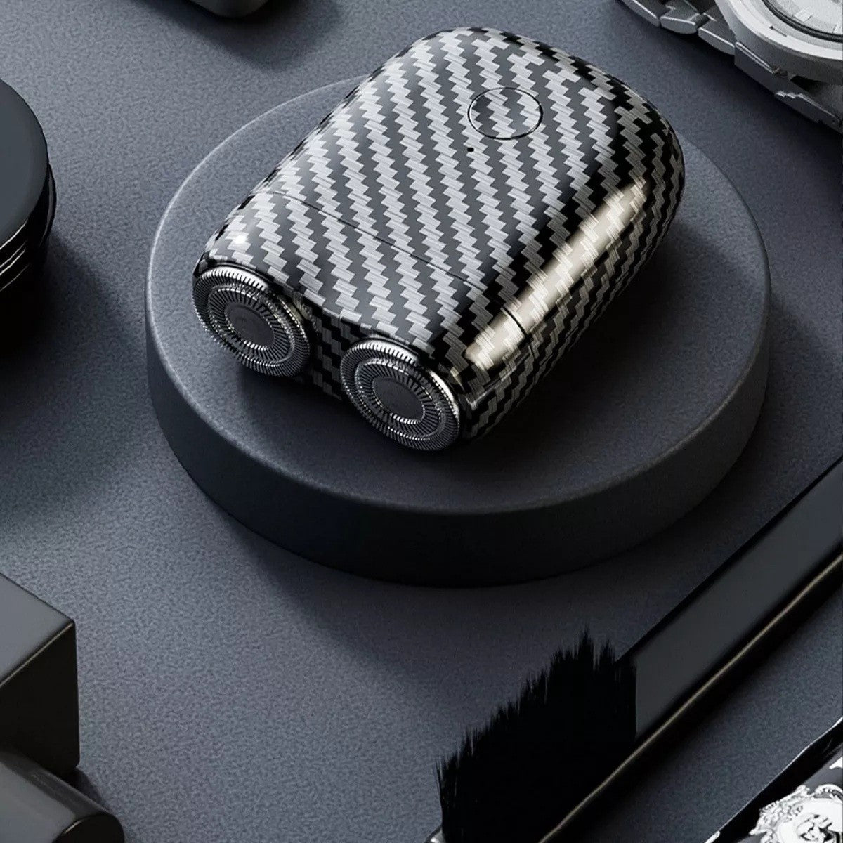 Aparat de ras electric mini portabil, vedere laterală, design compact 6,5 × 4,8 cm