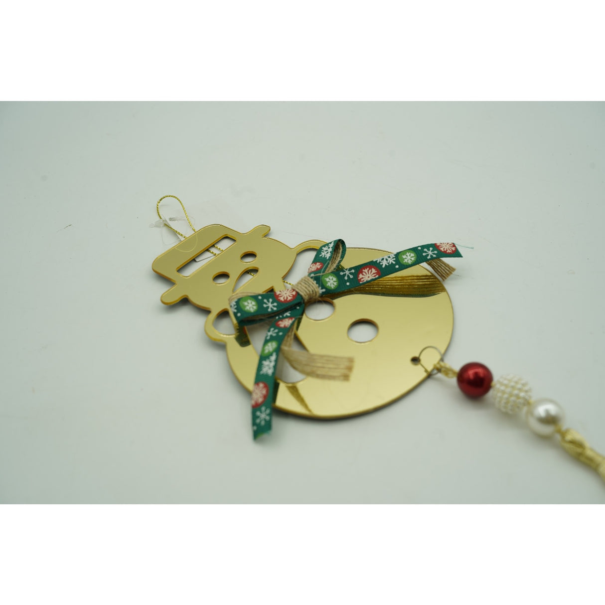 Ornament brad, Vivimall, Om de zapada, Auriu, Lucios, 14*30CM, Acril, Interior/ Exterior - vivimall.ro