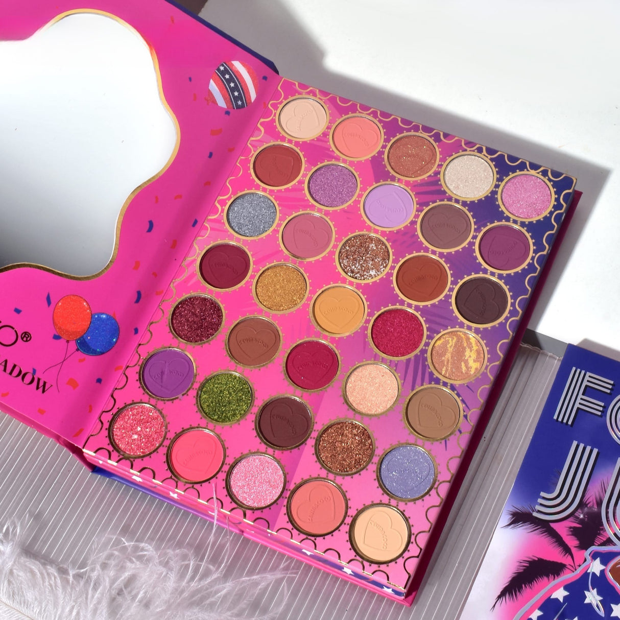 Set Machiaj Cool Girl LookBook 82 Culori | DivaSkin - vivimall.ro