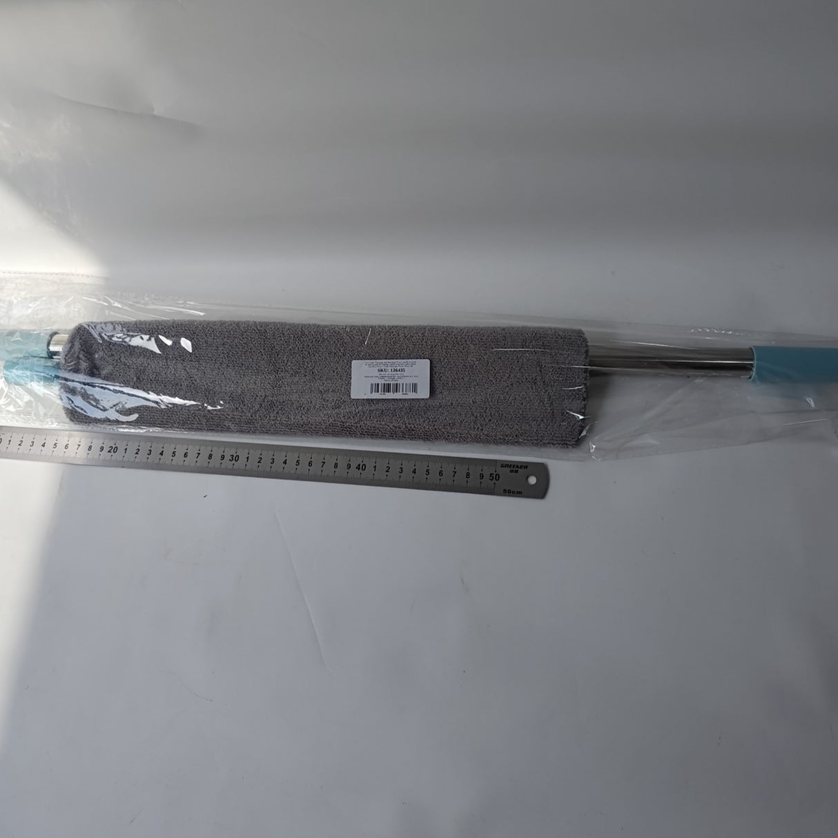 Pamatuf pentru Curatat Praful, Vivimall, Model Slim pentru Zone Greu Accesibile, Maner Extensibil, Laveta Microfibra Inclusa, Usor de Curatat, Albastru Gri - vivimall.ro