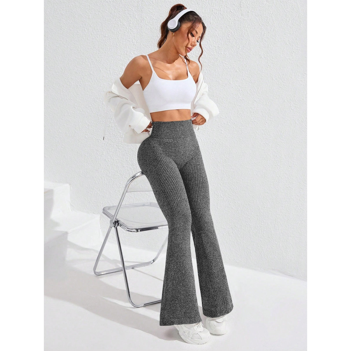 Pantaloni sport damă Vivimall gri închis, ținută casual și sport, vedere spate, mărime L