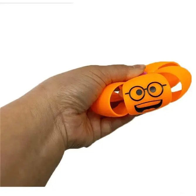 Minge de dovleac UFO pumkin ball, Vivimall cu deformare, diametru 8 cm, 3 ani +, interactiva, minge magică OZN zburator, minge zburătoare - vivimall.ro