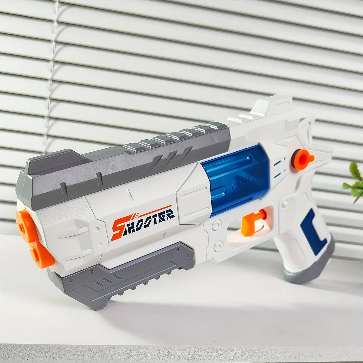 Pistol Manual cu Apa, Vivimall, Jucarie Pistol cu Apa Sigur Pentru Copii, Design Nou S-Shooter Atractiv, 23 x 14.5 cm, Alb - vivimall.ro