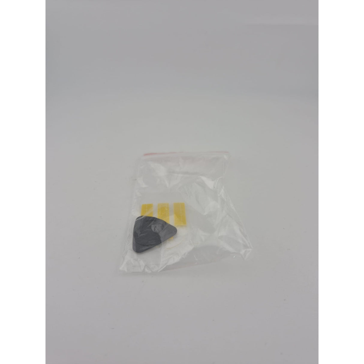 Resigilat: Husa Metalica Compatibila cu iPhone 16 Pro, Flippy, Protectie pentru Colturile Telefonului si Camera, Aliaj, Antisoc, Antizgariere, Argintiu