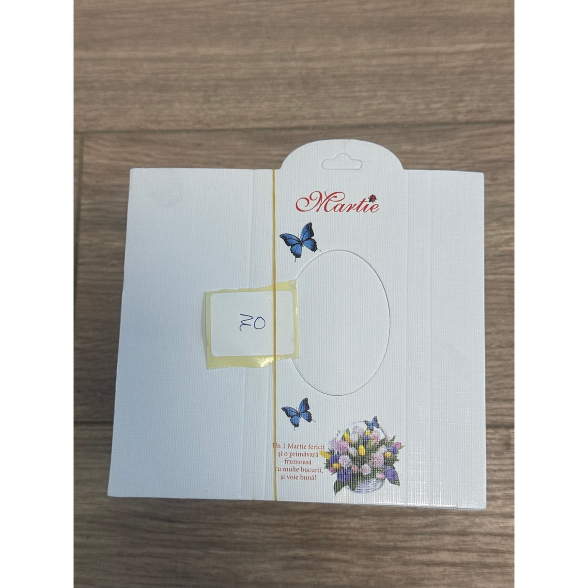 Set 100 Bucati Ambalaje de Carton pentru Martisoare, Vivimall, Cutii Brosa, Model Flori in Cos - vivimall.ro