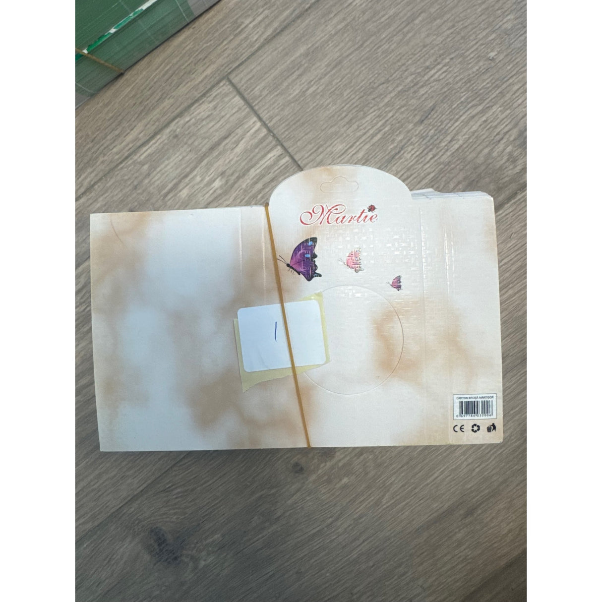 Set 200 Bucati Ambalaj Brosa, Decupaj Rotund, Model Fluturi Alb-Crem - vivimall.ro