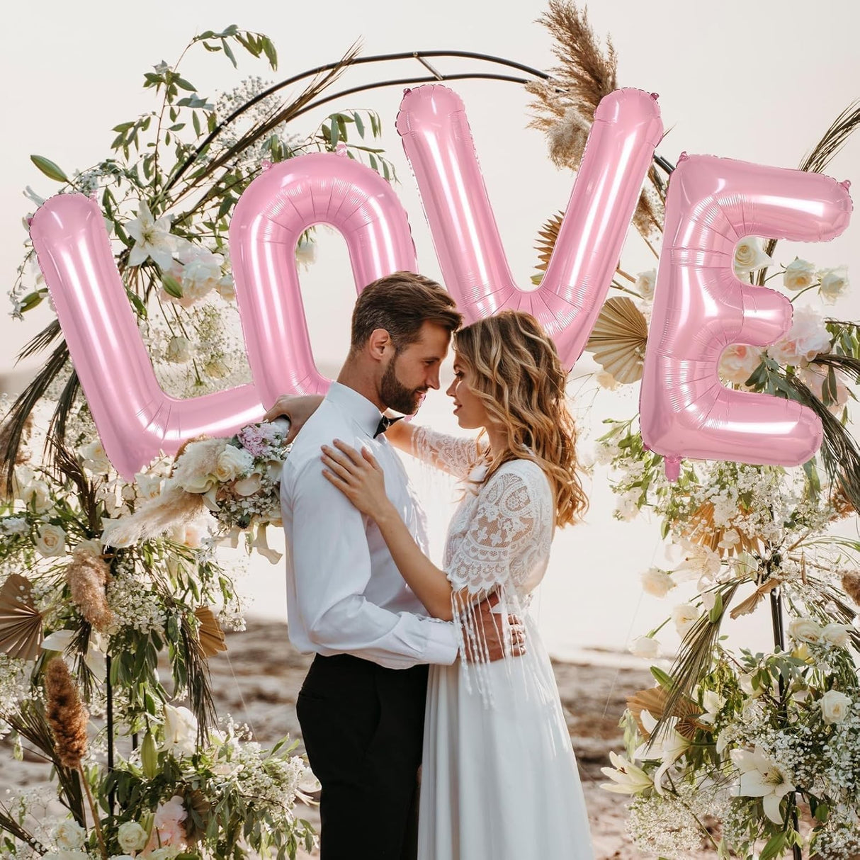 Set 4 Baloane din Folie Metalizata, Vivimall, Figurine Litere, Model Scris Love, Tema Iubire, 80 cm, Ambalaj Individual, Pai Inclus, Umflare cu Aer sau Heliu, Roz - vivimall.ro