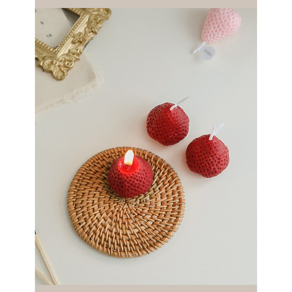 Set 4 Lumanari Parfumate, Vivimall, Model Capsunici, Ardere 30 min, 52g, 6.3 x 6.3 x 3.8 cm, Rosu - vivimall.ro