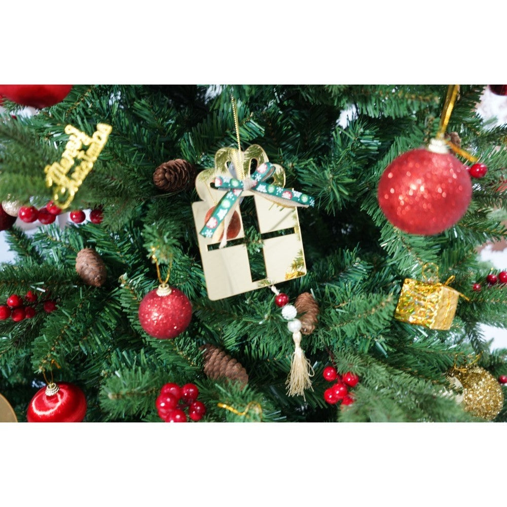 Set brad artificial de Craciun si elemente decorative, decorat cu conuri pin rosii, inaltime 210 cm, diametru 137 cm, 1172 ramuri, Flippy, verde, suport metalic inclus - vivimall.ro