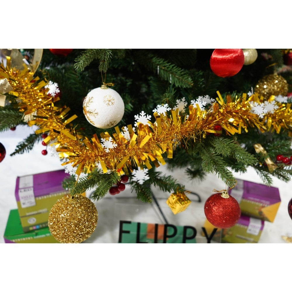 Set brad artificial de Craciun si elemente decorative, decorat cu conuri pin rosii, inaltime 210 cm, diametru 137 cm, 1172 ramuri, Flippy, verde, suport metalic inclus - vivimall.ro