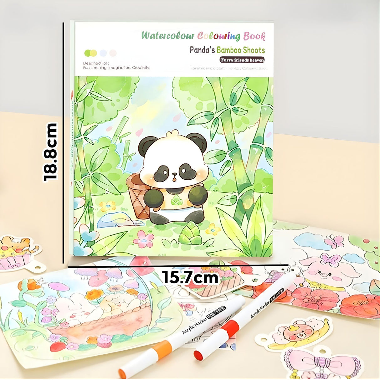 Detaliu foi carton 200 gsm din cartea de colorat Flippy Panda, textură albă și gri pentru acuarelă
