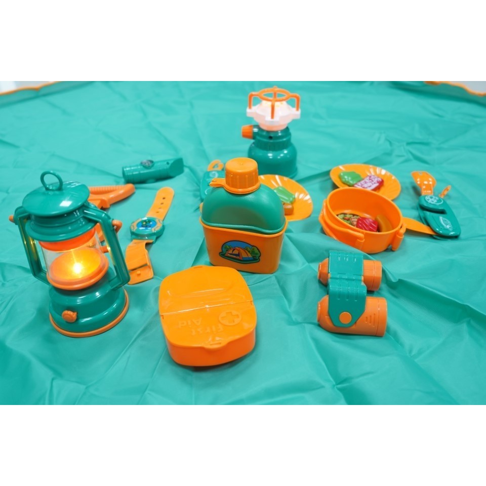 Set camping exterior/interior pentru copii, covoras, 18 ustensile de joaca, +3 ani, multicolor - vivimall.ro