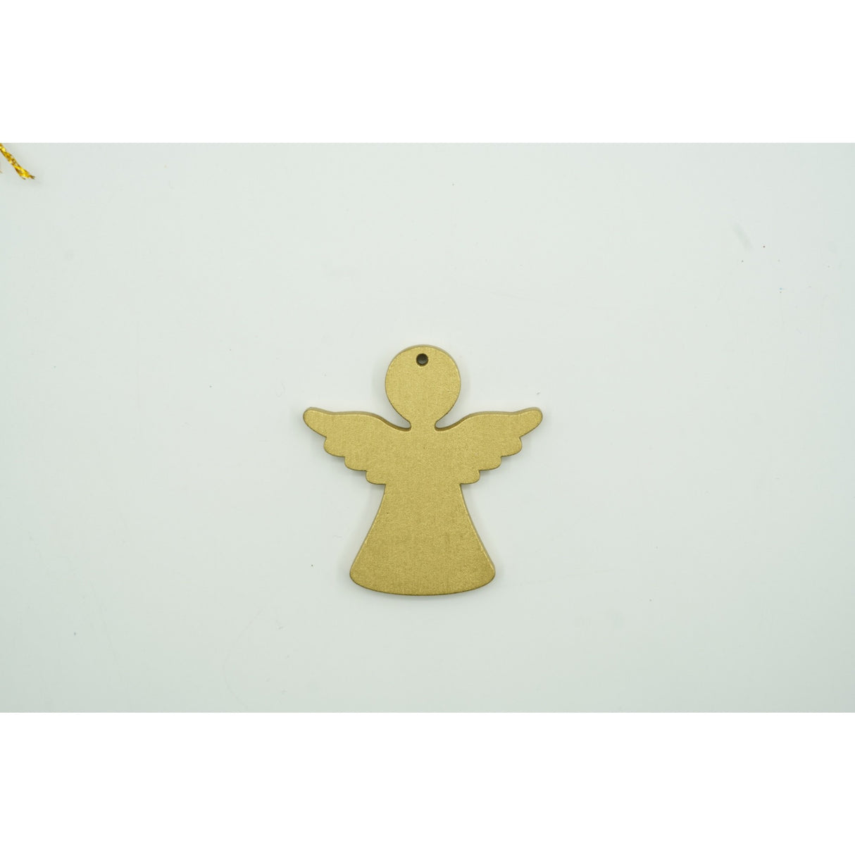 Set de 24 ornamente de brad, Vivimall, de tip Glob, Multicolor, din polistiren, cu finisaj sclipitor , cutie 3 cm adancime x 20 cm lungime x 14 cm inaltime - vivimall.ro