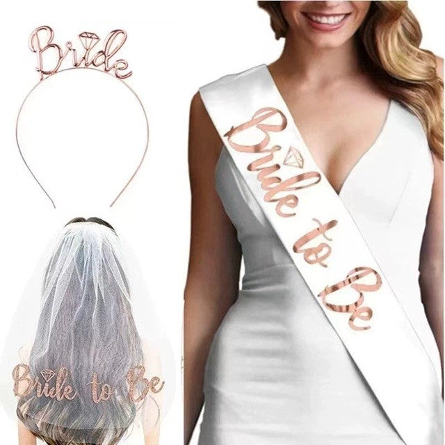 Set de Accesorii pentru Mireasa, Vivimall, Coronita, Panglica, Stickere, Voal, Model Bride To Be, Tematica Nunta, Alb-Roz - vivimall.ro