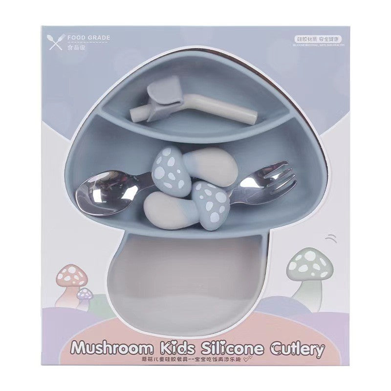 Set diversificare bebelusi Vivimall, din silicon, 18 x 19.5 cm, 1 farfurie compartimentata in formade ciuperca, lingurita si furculita, pai, perie pai, fara alergeni, ventuza fixare, forma creativa, albastru - vivimall.ro