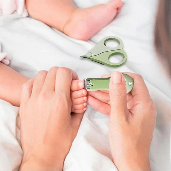 Set 4in1 de Ingrijire Unghii pentru Bebelusi, Vivimall, Cutie de Depozitare Tip Cerb, 0-6 Ani, 11 x 6 x 11 cm, Verde - vivimall.ro