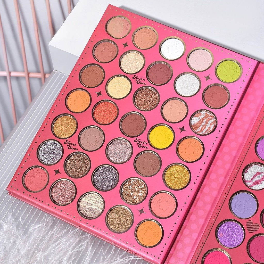 Paleta De Machiaj, Kevin &Amp; Coco, Good Luck, Fard De Pleoape, Iluminator, Blush Cremos, 117 Culori, 19 X 14.8 X 3.4 Cm - vivimall.ro