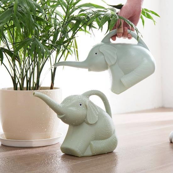 Stropitoare pentru Copii, Vivimall, in forma de Elefant, 1500 mL, pentru Udat Plante, 19.5x17x11.8 cm, Albastru - vivimall.ro