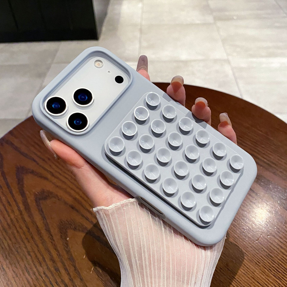 Husa din Silicon pentru iPhone 17 Air, Flippy, cu Ventuze, Rezistenta la Socuri, Gri