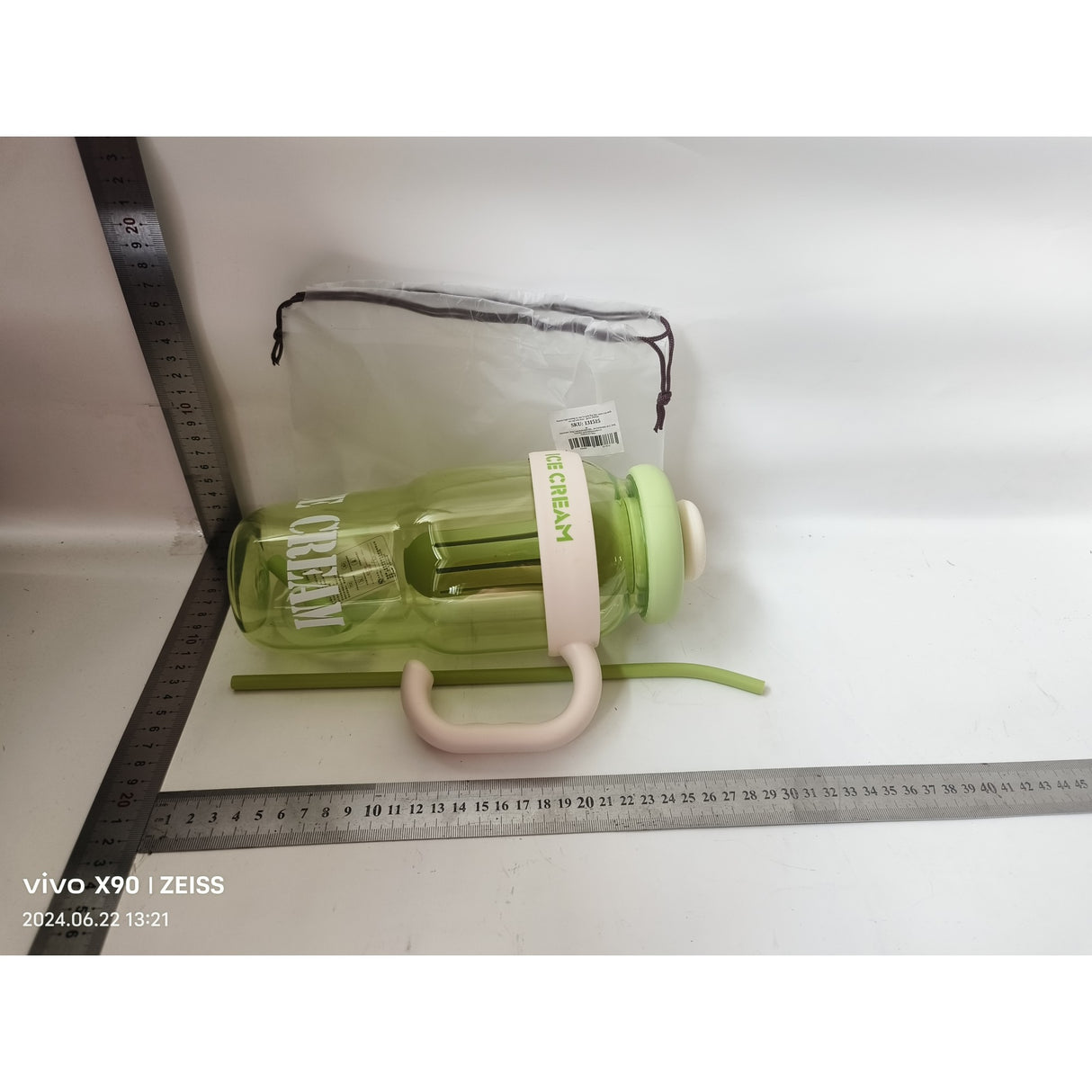 Sticla de Apa, Vivimall, Termica, Mentinere 6 Ore, 1400 mL, cu Pai si Capac, PP si Silicon, cu Maner Alb, 25.5x7.5 cm, Verde - vivimall.ro