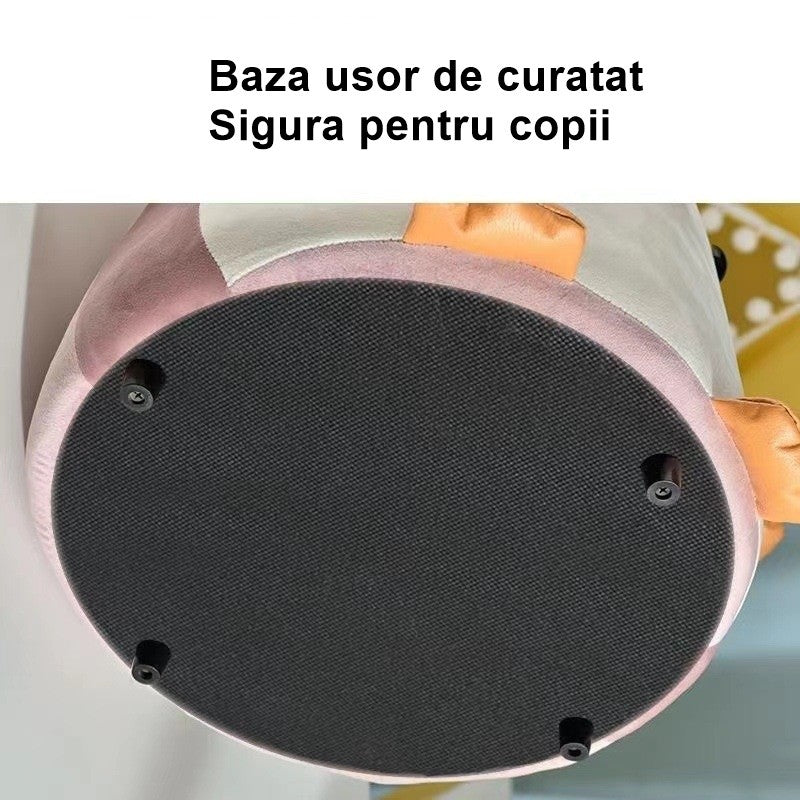Taburet Pentru Copii, Vivimall, Cadru din Lemn Masiv, 25 x 29 x 29 cm, Perna de Burete Elastica si Maner de Transport, in Forma de Pinguin, Roz - vivimall.ro