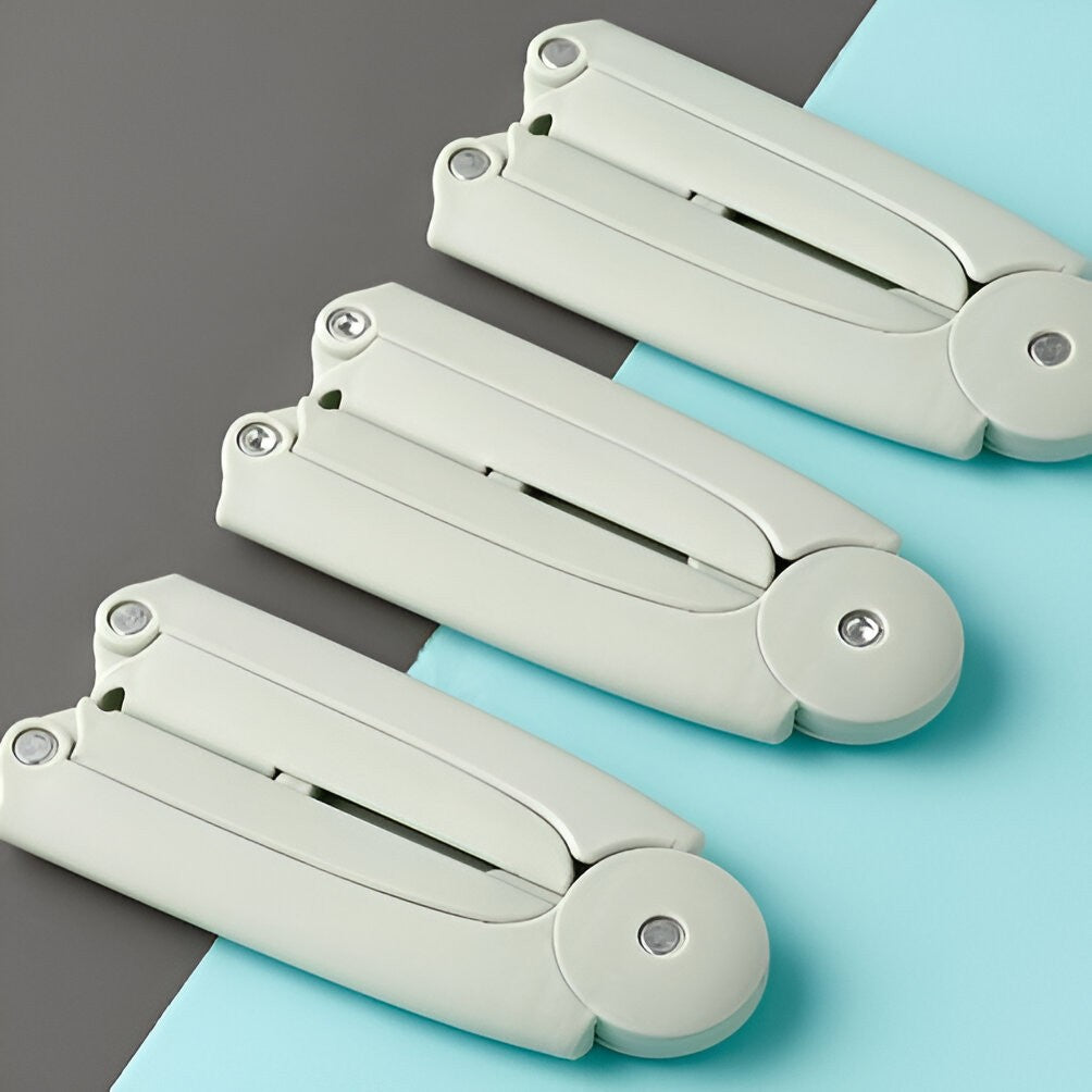 Umeraș Pliabil De Călătorie, Mini Cuier Portabil Pentru Haine, Suport De Uscare, 14 x 7 x 1,4 cm - vivimall.ro