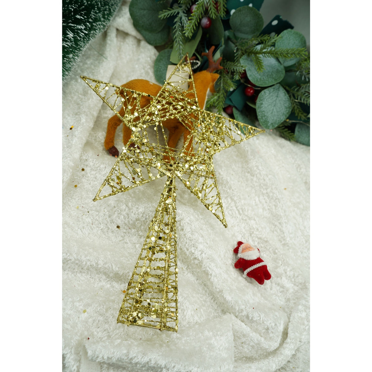 Varf decorativ de brad, Auriu, in forma de Stea, infasurata, din Plastic/Metal, 20 cm x 28 cm, Interior/Exterior, Vivimall - vivimall.ro
