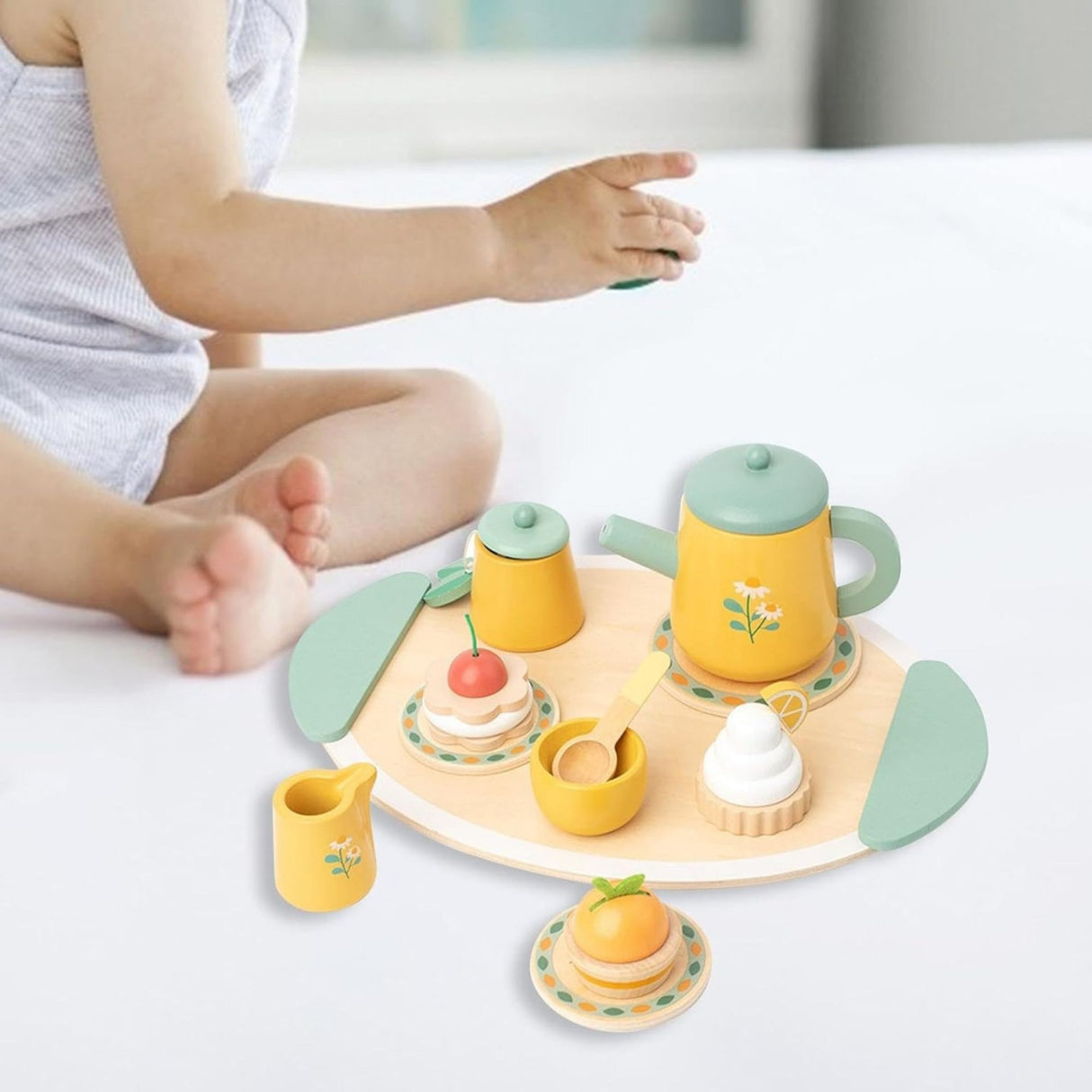 Jucarie Educativa Montessori din Lemn, Flippy, Set de Joaca Interactiv, Model Royal Tea cu Margarete si Prajituri, Dezvolta Motricitatea si Abilitatile Sociale, 3ani+, Multicolor - vivimall.ro