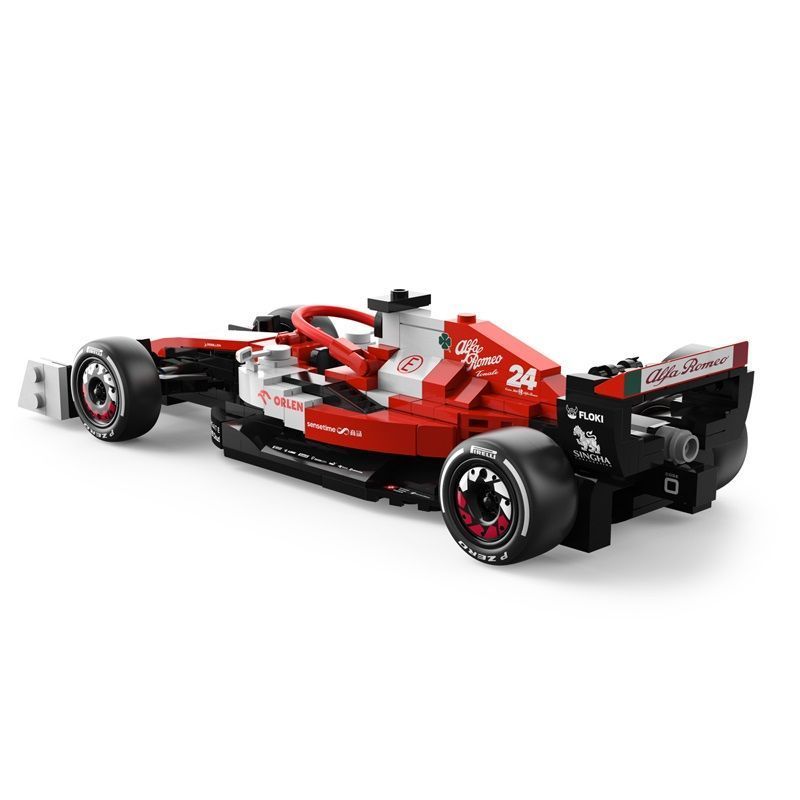 MASINUTA CONSTRUIBILA ALFA ROMEO F1 TEAM ORLEN C42 2022 SCARA 1 LA 24