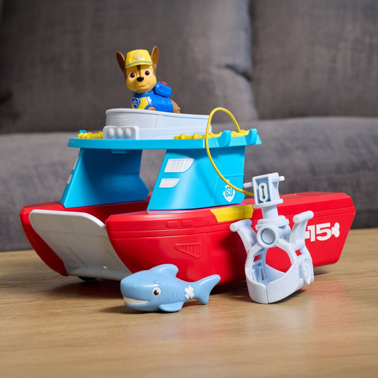 PATRULA CATELUSILOR SET PATRULA PE MARE FIGURINA SI VEHICUL MARITIM