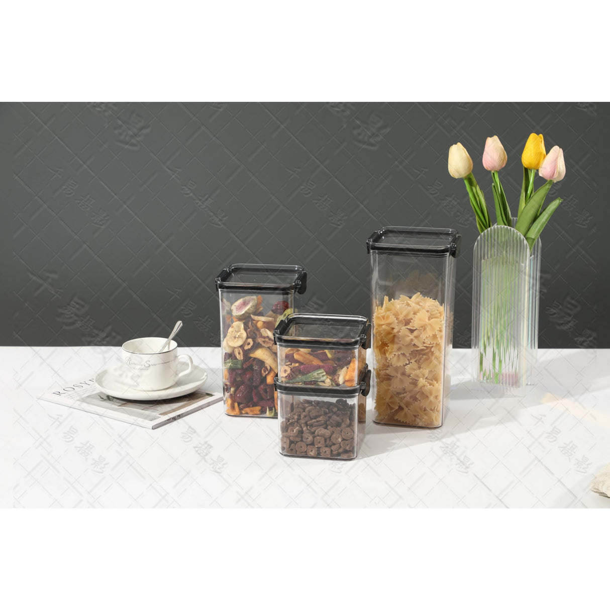 Recipient din Plastic, Vivimall, pentru Alimente/Obiecte, Inchidere Ermetica, 10.2 x 24.2 cm, 1800 ml, Transparent - vivimall.ro