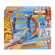 HOT WHEELS STUNT TRACKS PISTA PENTRU CASCADORII CAMPIONUL SARITURILOR IN SPIRALA CU MASINUTA INCLUSA