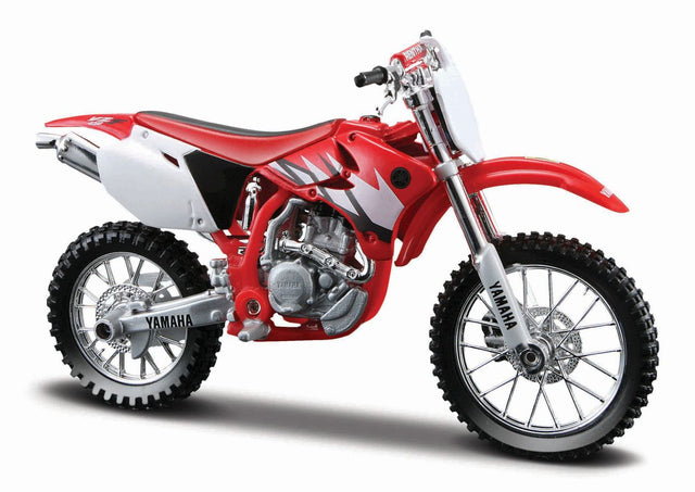 MAISTO MOTOCICLETA METALICA CU STAND EDITIE SPECIALA YAMAHA YZ 45OF SCARA 1 LA 18