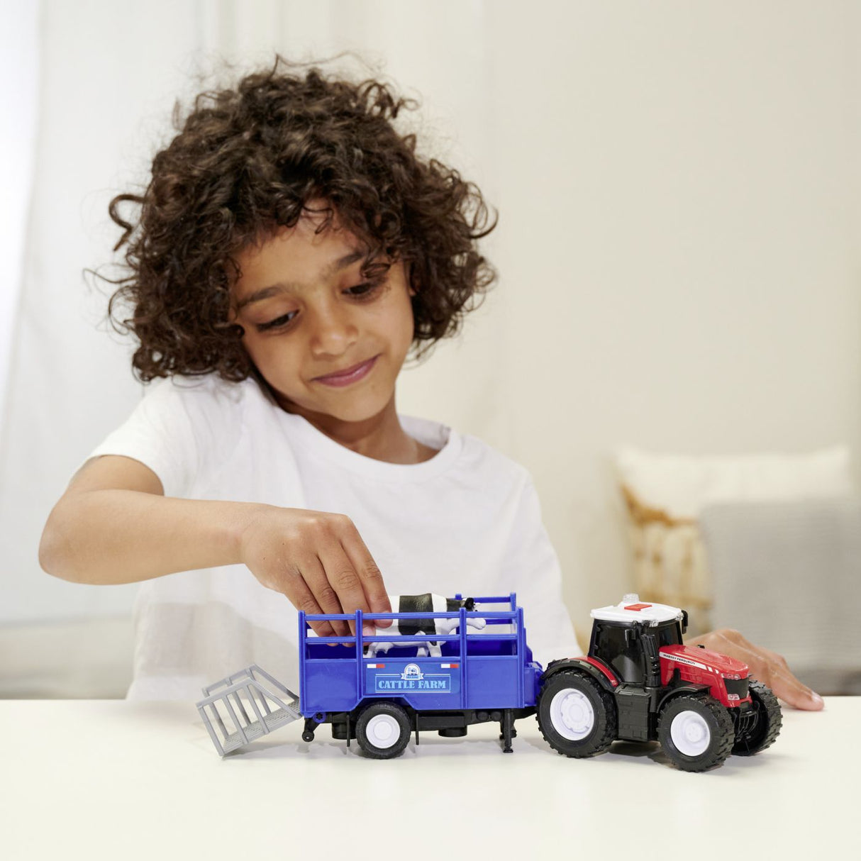 DICKIE MASSEY FERGUSON TRACTOR SI REMORCA CU SUNETE SI LUMINI