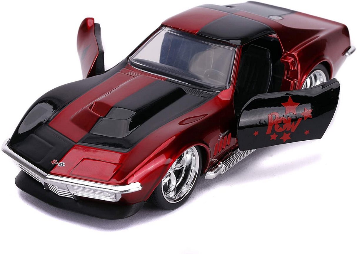 MASINA METALICA HARLEY QUINN 1969 CORVETTE STINGRAY SCARA 1 LA 32