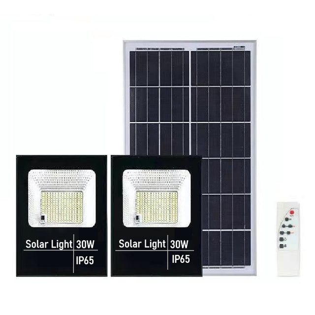 Set 2 proiectoare LED SMD 30W cu incarcare solara Vivimall, panou solar, cu telecomanda, suport prindere, material ABS, 1.2AH, 200LED-uri, 13x13.5 cm, negru - vivimall.ro