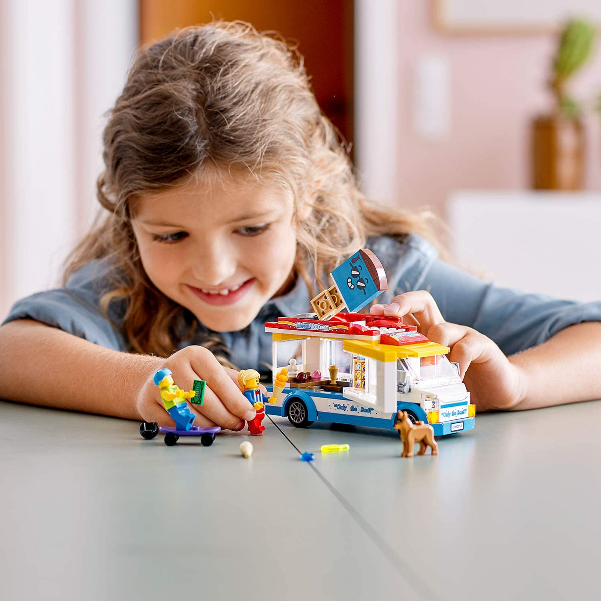 LEGO MASINA CU INGHETATA