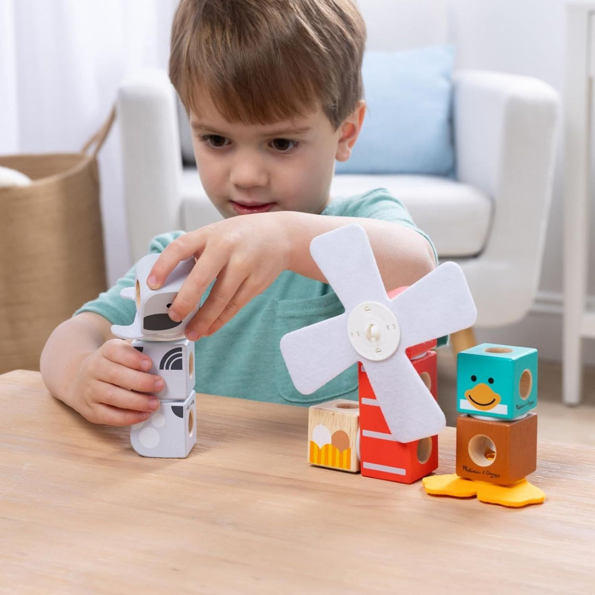 MELISSA AND DOUG SET DE CONSTRUCTIE PRIETENII DE LA FERMA