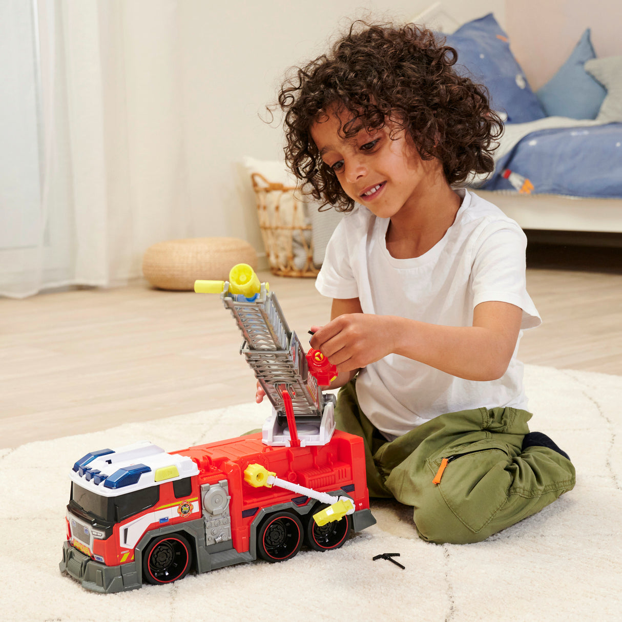 DICKIE TOYS MASINA DE POMPIERI CU LUMINI SI SUNETE 37.5CM