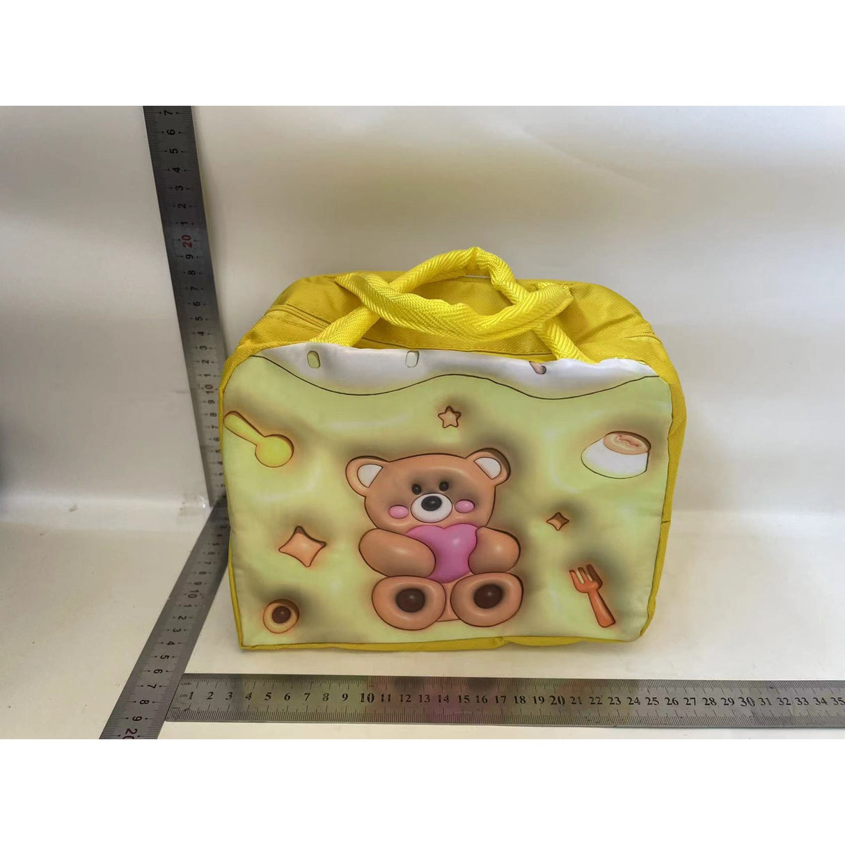 Geantă Frigorifică, Vivimall, cu Desene Animate 3D, Portabilă pentru Copii, de Prânz, din Pânză Oxford, 23x13x19 cm, Model Ursulet, Galben - vivimall.ro