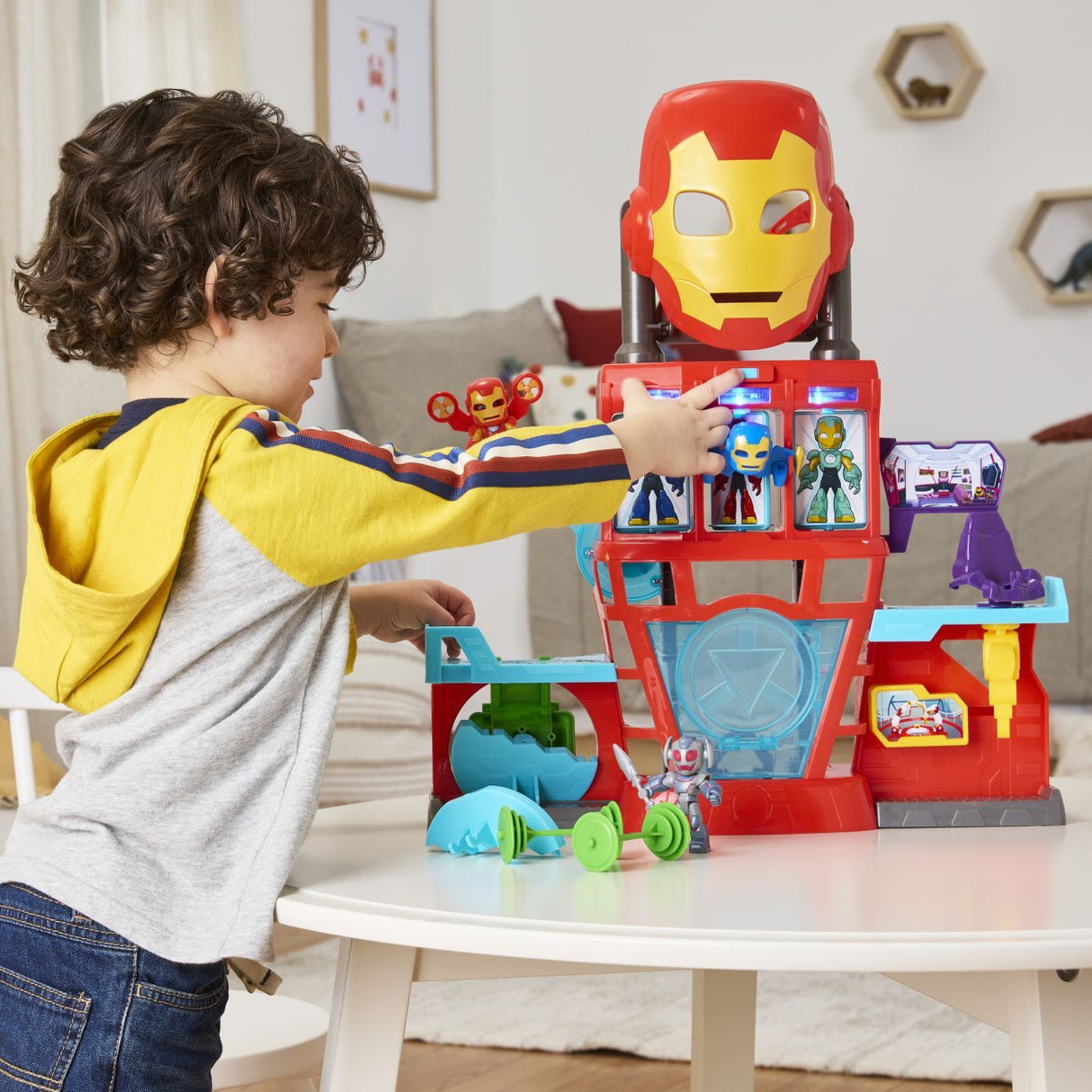 MARVEL IRON MAN SI PRIETENII SAI UIMITORI SET DE JOACA