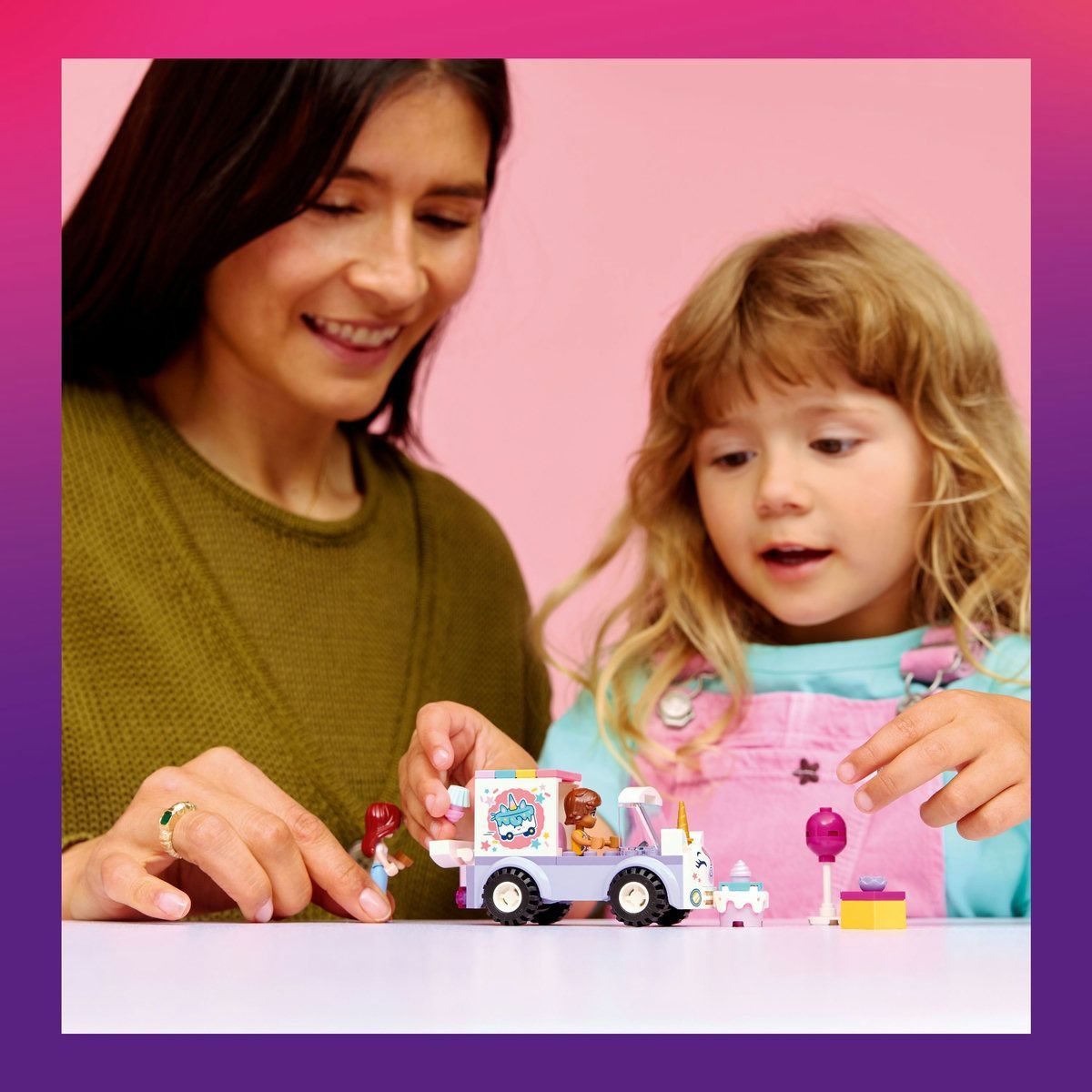 LEGO FIRENDS MASINA UNICORN PENTRU LIVRARE DE TORTURI 42675