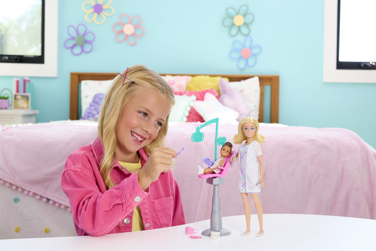 BARBIE SET DE JOACA PAPUSA BARBIE BLONDA FACE CARIERA DENTIST
