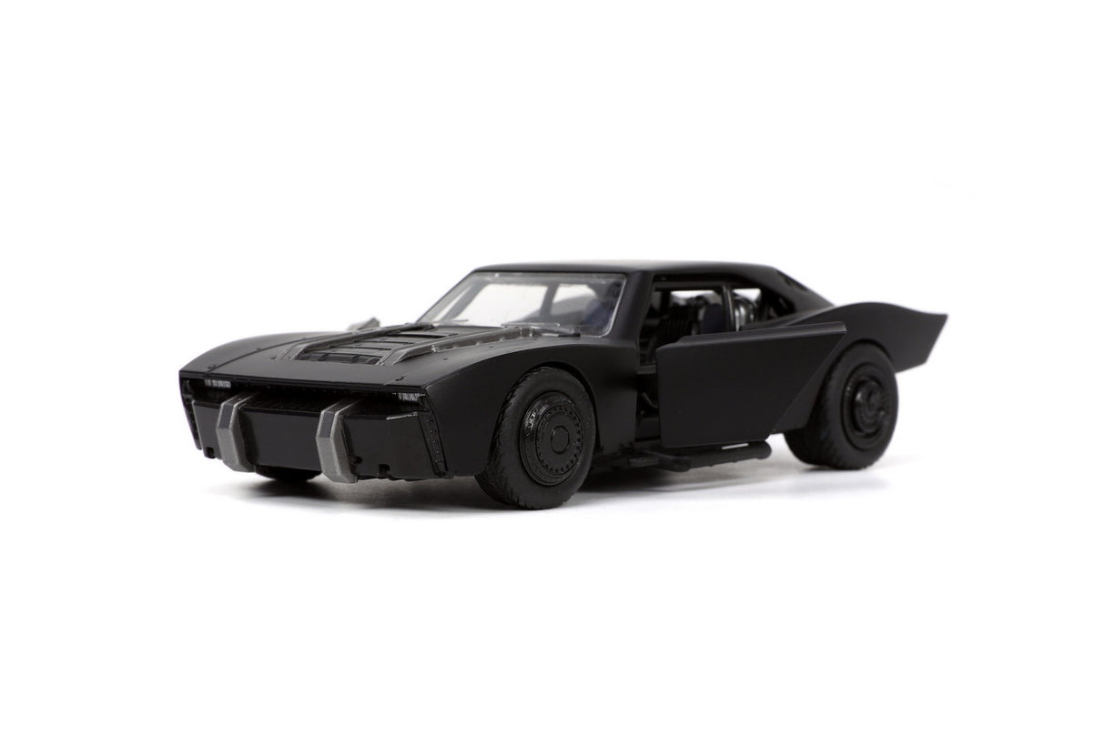 JADA BATMAN MASINUTA DIN METAL BATMOBILE 2022 SCARA 1:32