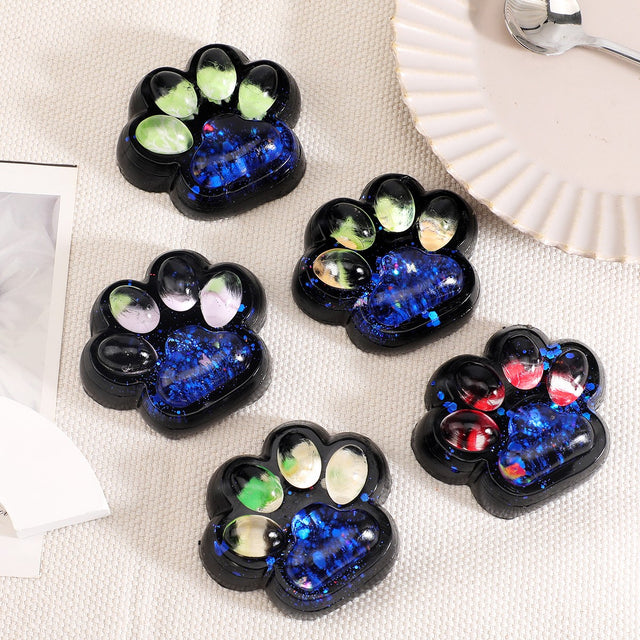 Jucarie Antistres Squishy, Vivimall, cu Revenire Lenta, Squeeze Pinch Family, Model Cat Paw, 6.5 x 6 cm, din Tpr, 4-6 Ani, Model 4 Legume, Negru cu Insertii - vivimall.ro