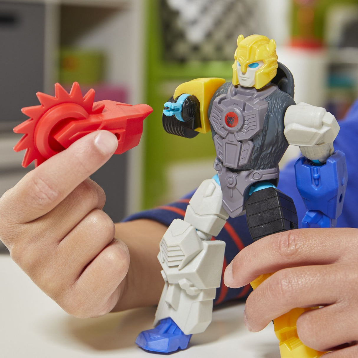 TRANSFORMERS MIX MASHERS FIGURINA BUMBLEBEE 12CM SI ACCESORII