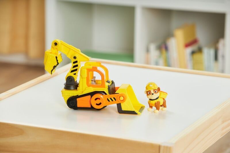 PATRULA CATELUSILOR RUBBLE SI ECHIPA VEHICULE DE BAZA BULDOZER